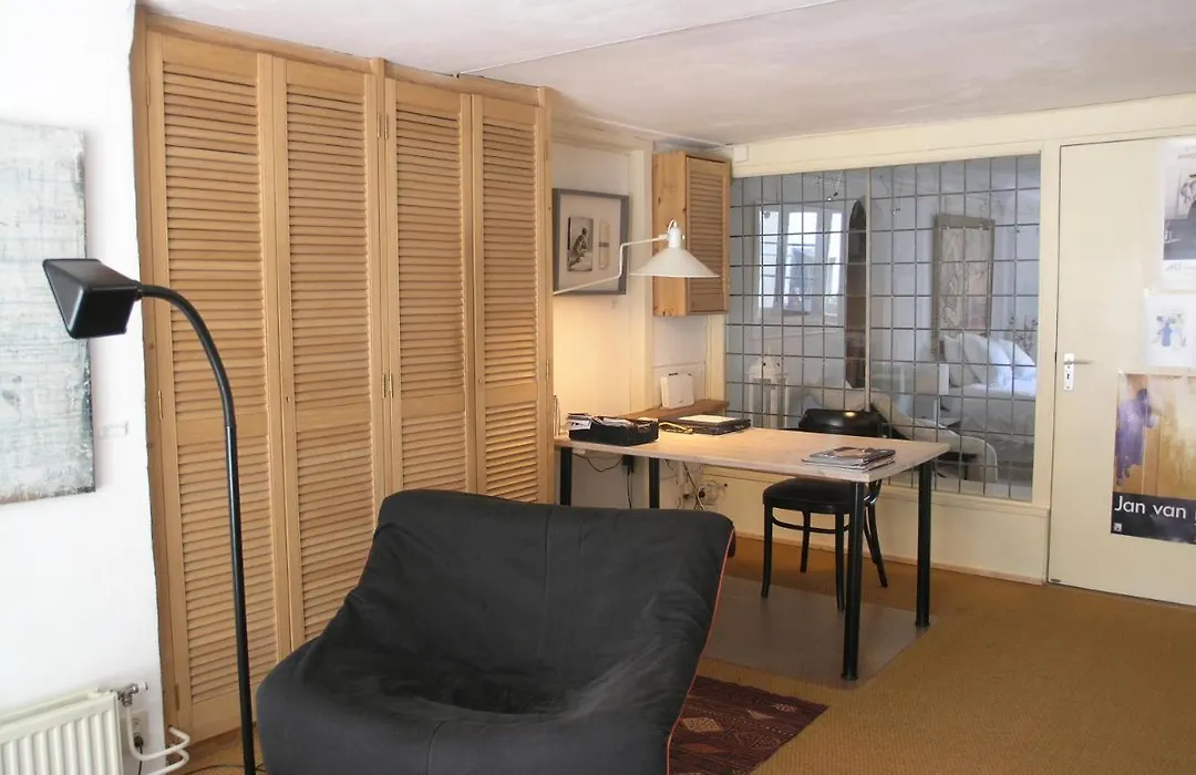 B&B Singel 100-1